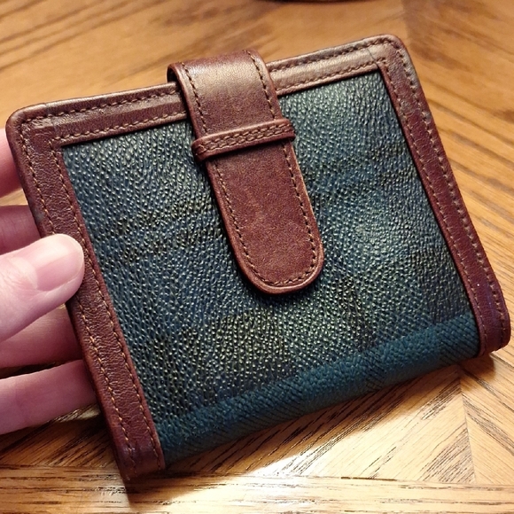 Polo by Ralph Lauren Vintage Leather Bifold Wallet - Picture 4 of 16